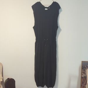 Free movement throw and fo romper black